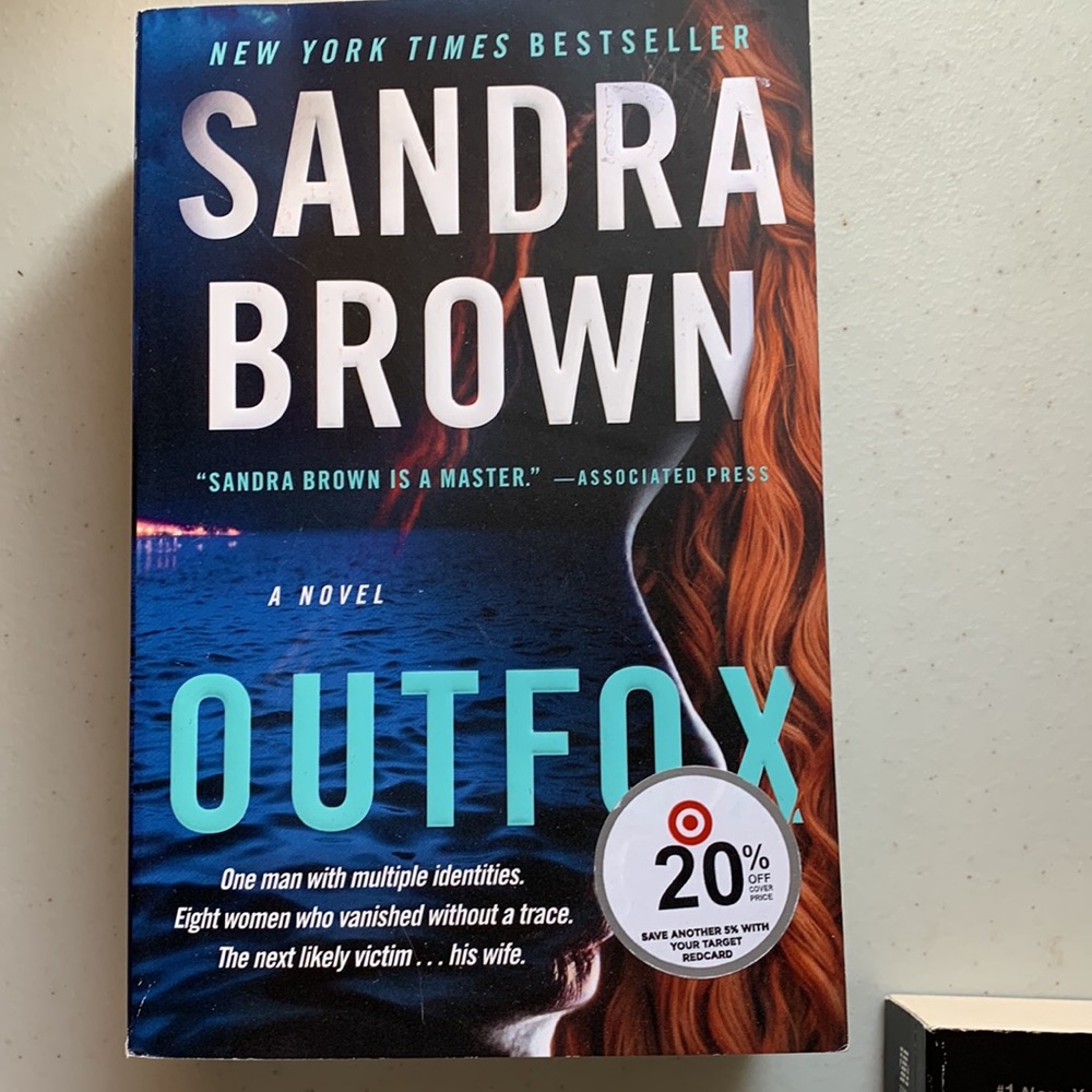 Paperbacks - Picture 3 of 5
